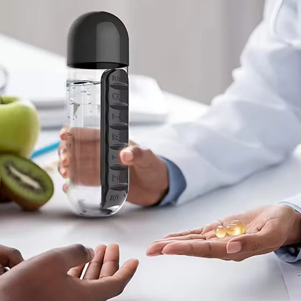 Pill & Vitamin Organizer With Water Bottle 600ml